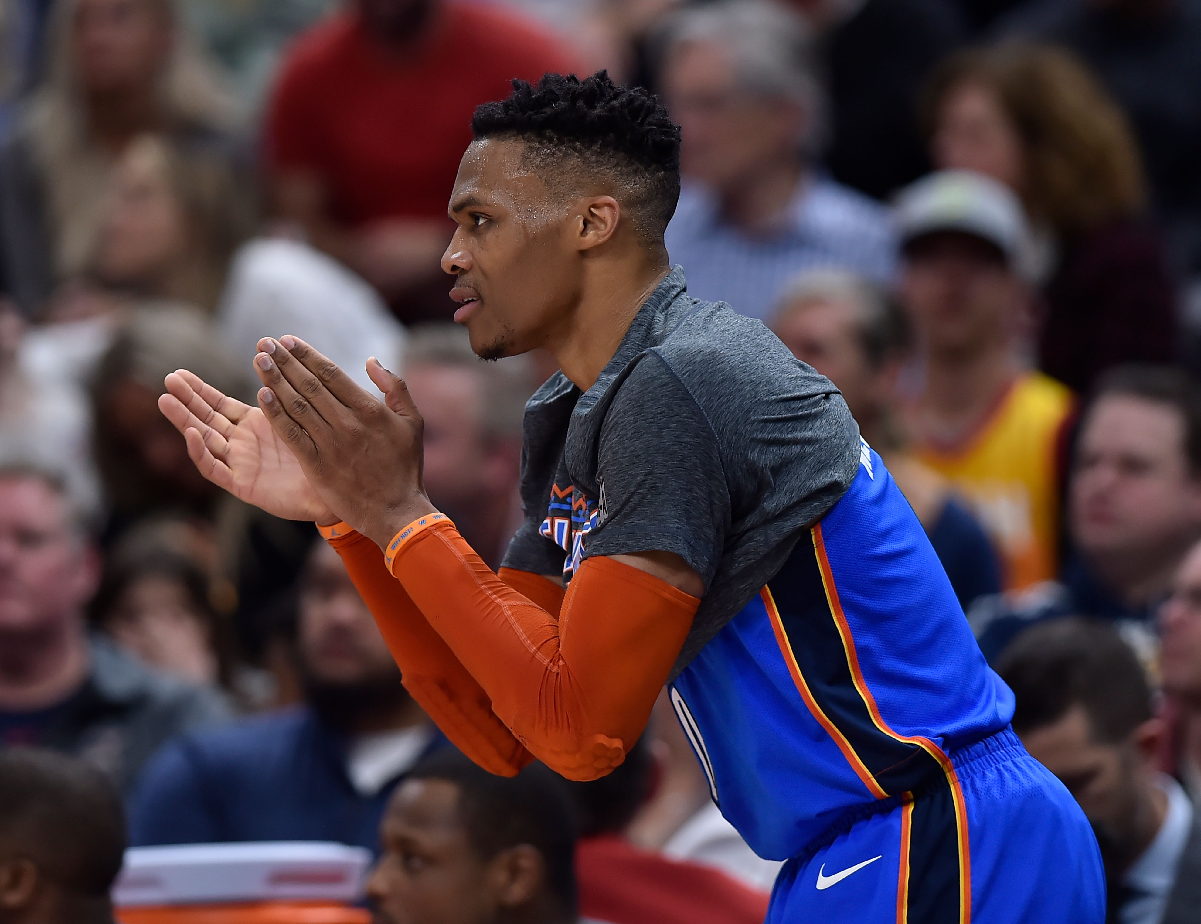 来更加艰难 来更加艰难