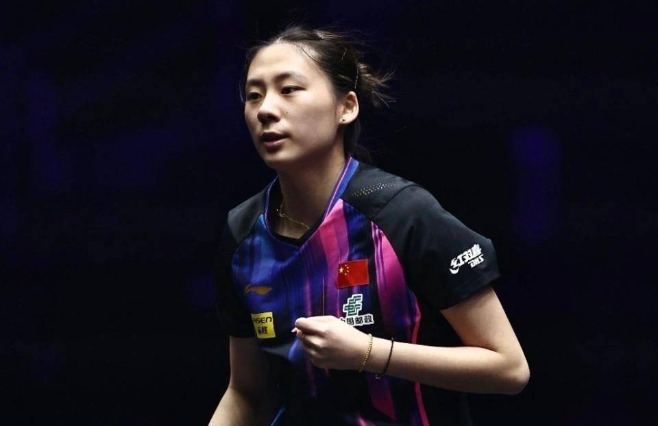 更是对他职 更是对他职