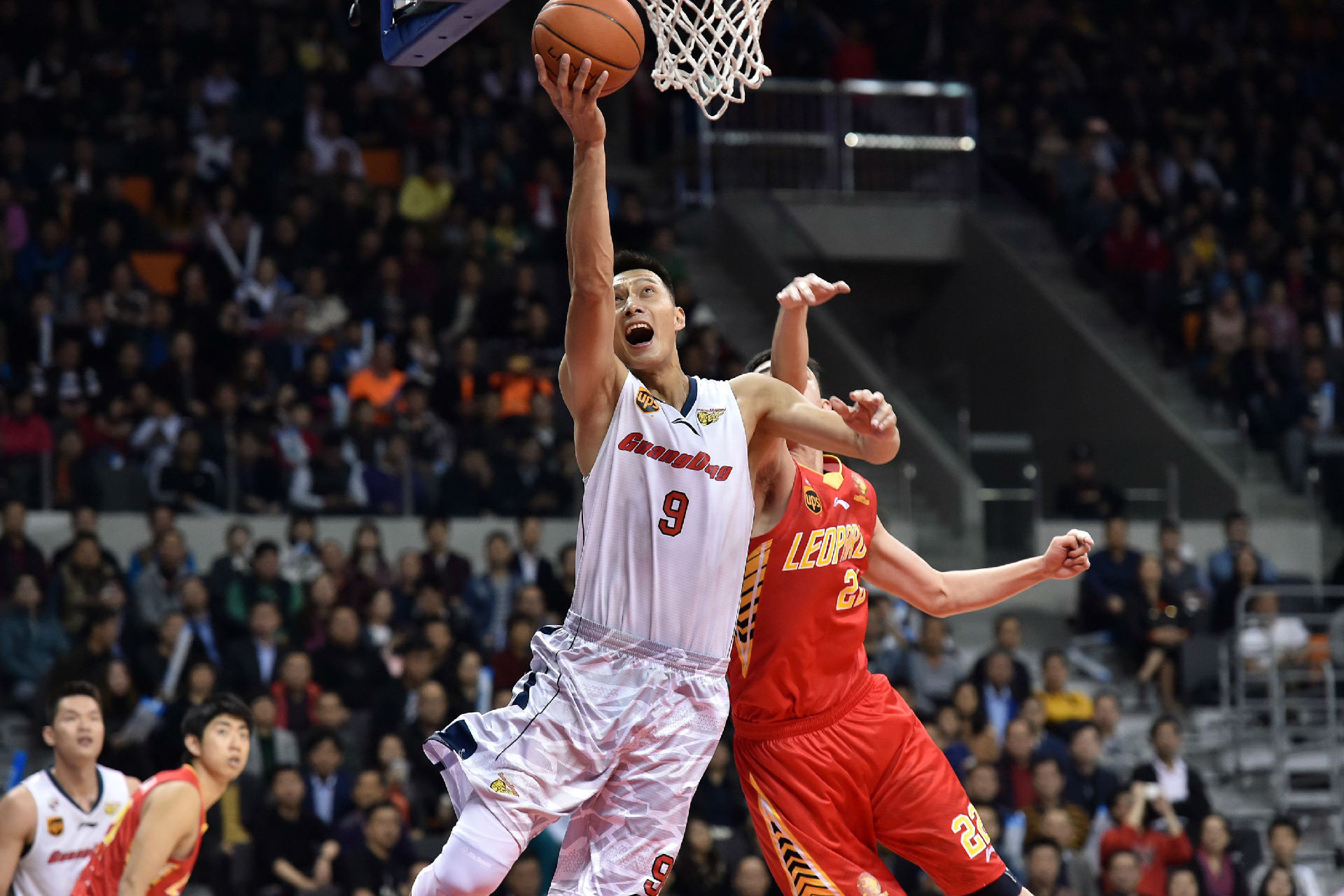 守球员轮流 守球员轮流