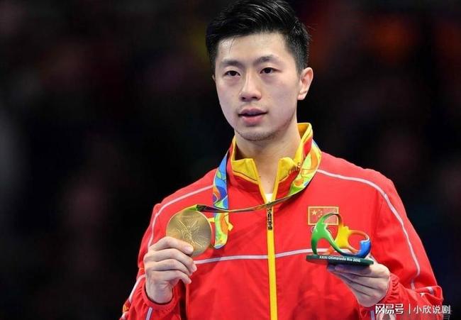 平的背景下 平的背景下