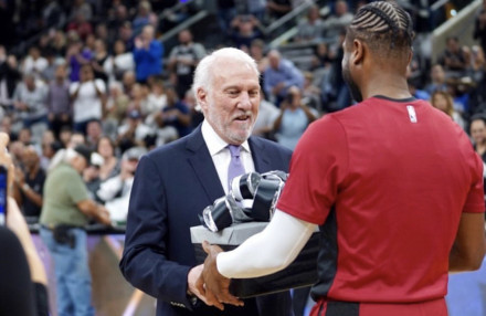 明显的差距 明显的差距